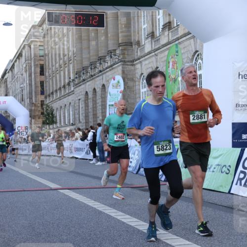 07.09.2025 - BARMER Alsterlauf Strokosch-Dieckow http://msf.ph/oto/8720971 07.09.2025 09:50:10 Ziel 1029, 2147, 2402, 2881, 2889, 3567, 3818, 4426, 4637, 4678, 5091, 5187, 5230, 5499, 5823, 5870, 8207 meine-sportfotos.de