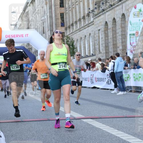 07.09.2025 - BARMER Alsterlauf Strokosch-Dieckow http://msf.ph/oto/8720975 07.09.2025 09:50:13 Ziel 1029, 2147, 2402, 2629, 2881, 2889, 2918, 3567, 3818, 4426, 4481, 4535, 4678, 4826, 5091, 5230, 5499, 5823, 6290, 8207 meine-sportfotos.de