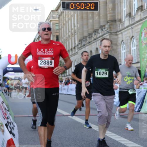 07.09.2025 - BARMER Alsterlauf Strokosch-Dieckow http://msf.ph/oto/8720990 07.09.2025 09:50:18 Ziel 1029, 2147, 2629, 2889, 2918, 3030, 3404, 3567, 3818, 4043, 4426, 4481, 4535, 4678, 4826, 5091, 5230, 5499, 6290, 8207, 8418 meine-sportfotos.de