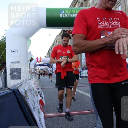 07.09.2025 - BARMER Alsterlauf Strokosch-Dieckow http://msf.ph/oto/8720992 07.09.2025 09:50:20 Ziel 1029, 2301, 2629, 2889, 2918, 3030, 3404, 3567, 3818, 4043, 4308, 4481, 4535, 4826, 5091, 5460, 5499, 6290, 8207, 8418 meine-sportfotos.de