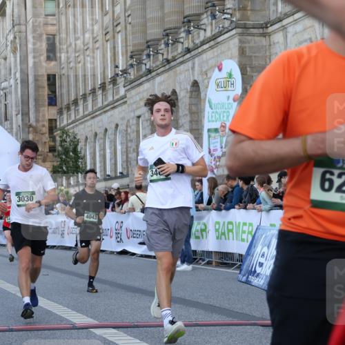 07.09.2025 - BARMER Alsterlauf Strokosch-Dieckow http://msf.ph/oto/8720995 07.09.2025 09:50:22 Ziel 1029, 2301, 2484, 2629, 2889, 2918, 3030, 3404, 4043, 4308, 4481, 4535, 4826, 5091, 5460, 6290, 8207, 8262, 8418 meine-sportfotos.de