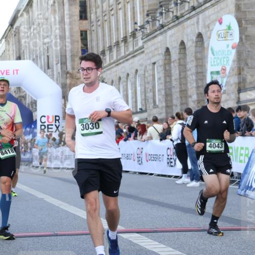 07.09.2025 - BARMER Alsterlauf Strokosch-Dieckow http://msf.ph/oto/8720997 07.09.2025 09:50:23 Ziel 2301, 2484, 2629, 2918, 3030, 3404, 4043, 4308, 4481, 4535, 4826, 5460, 6290, 8262, 8418 meine-sportfotos.de