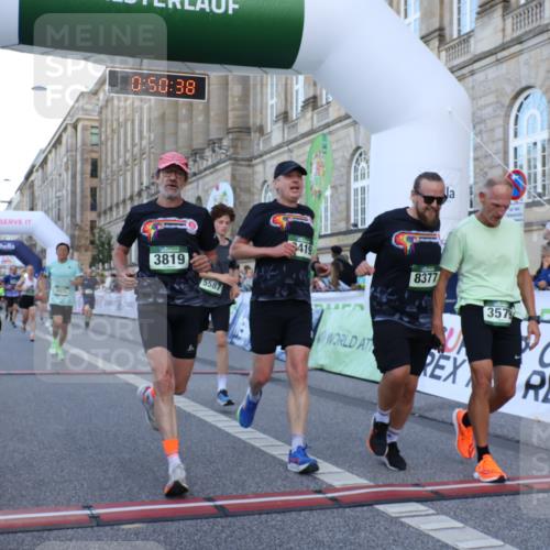 07.09.2025 - BARMER Alsterlauf Strokosch-Dieckow http://msf.ph/oto/8721016 07.09.2025 09:50:37 Ziel 2328, 2697, 2906, 3032, 3299, 3579, 3819, 4326, 4924, 4988, 5215, 5372, 5428, 5587, 5722, 5776, 5812, 6133, 6311, 8377, 8415, 8419 meine-sportfotos.de