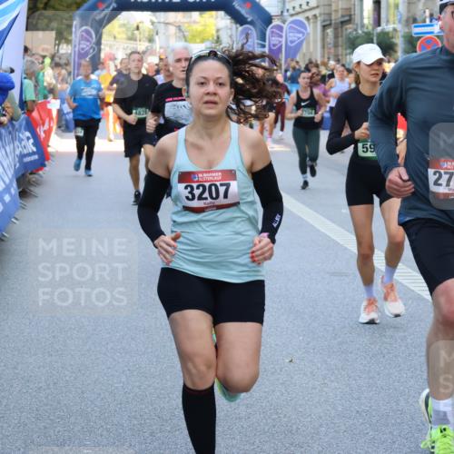 07.09.2025 - BARMER Alsterlauf Strokosch-Dieckow http://msf.ph/oto/8721045 07.09.2025 09:58:38 Ziel 2055, 2270, 2786, 2808, 3075, 3081, 3222, 3252, 3277, 3414, 3492, 3709, 3710, 4183, 4188, 4219, 4225, 4226, 4242, 4290, 4299, 4700, 4801, 4940, 5016, 5099, 5100, 5174, 5211, 5313, 5335, 5501, 5518, 5548, 5723, 5834, 5838, 5882, 6064, 6157, 8117, 8239 meine-sportfotos.de