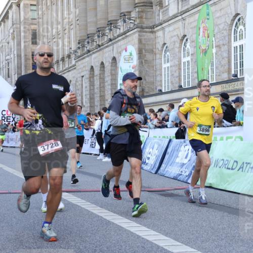 07.09.2025 - BARMER Alsterlauf Strokosch-Dieckow http://msf.ph/oto/8721050 07.09.2025 09:50:51 Ziel 2122, 2794, 2912, 2985, 3037, 3158, 3175, 3195, 3320, 3728, 3858, 3896, 4160, 4164, 4336, 5425, 5441, 5565, 5579, 5642, 6252, 8043, 8249, 8250 meine-sportfotos.de