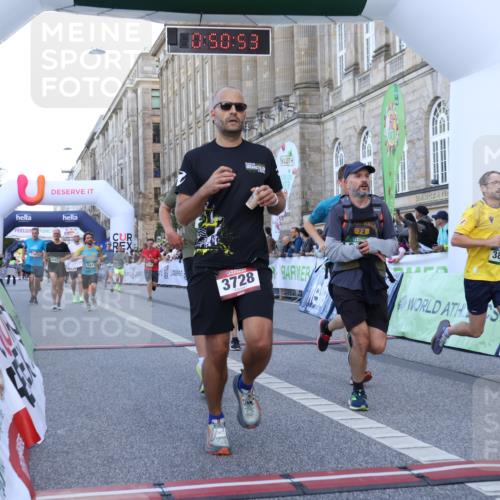 07.09.2025 - BARMER Alsterlauf Strokosch-Dieckow http://msf.ph/oto/8721052 07.09.2025 09:50:51 Ziel 2122, 2794, 2912, 2985, 3037, 3158, 3175, 3195, 3320, 3728, 3858, 3896, 4160, 4164, 4336, 5425, 5441, 5565, 5579, 5642, 6252, 8043, 8249, 8250 meine-sportfotos.de