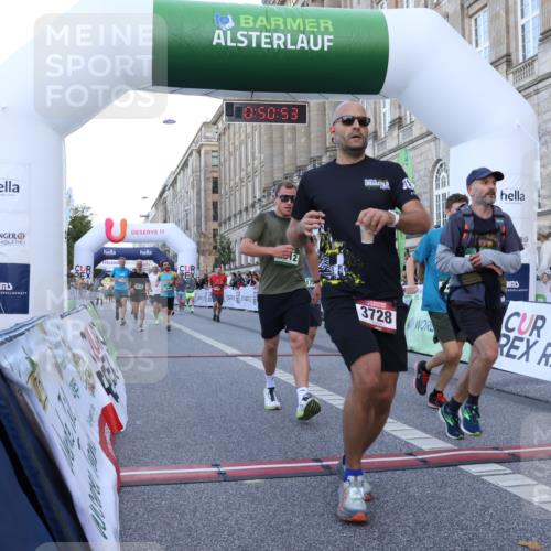 07.09.2025 - BARMER Alsterlauf Strokosch-Dieckow http://msf.ph/oto/8721053 07.09.2025 09:50:52 Ziel 2122, 2794, 2912, 2985, 3037, 3158, 3175, 3195, 3320, 3728, 3858, 3896, 4160, 4164, 4336, 4663, 5425, 5441, 5579, 5642, 6252, 8043, 8249, 8250 meine-sportfotos.de