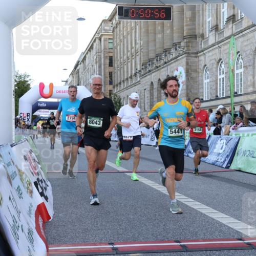 07.09.2025 - BARMER Alsterlauf Strokosch-Dieckow http://msf.ph/oto/8721059 07.09.2025 09:50:55 Ziel 2122, 2794, 2912, 3158, 3175, 3728, 3858, 3896, 4160, 4164, 4336, 4663, 5318, 5441, 5579, 5642, 5661, 6235, 8043, 8249, 8250 meine-sportfotos.de