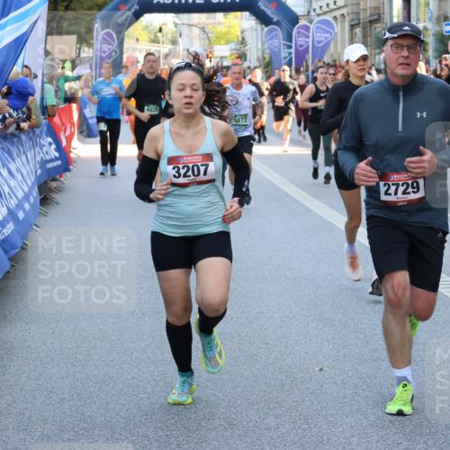 07.09.2025 - BARMER Alsterlauf Strokosch-Dieckow http://msf.ph/oto/8721070 07.09.2025 09:58:38 Ziel 2055, 2270, 2786, 2808, 3075, 3081, 3222, 3252, 3277, 3414, 3492, 3709, 3710, 4183, 4188, 4219, 4225, 4226, 4242, 4290, 4299, 4700, 4801, 4940, 5016, 5099, 5100, 5174, 5211, 5313, 5335, 5501, 5518, 5548, 5723, 5834, 5838, 5882, 6064, 6157, 8117, 8239 meine-sportfotos.de