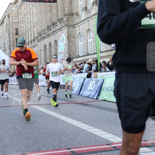 07.09.2025 - BARMER Alsterlauf Strokosch-Dieckow http://msf.ph/oto/8721080 07.09.2025 09:51:02 Ziel 2122, 3255, 3411, 3510, 3623, 4160, 4164, 4336, 4499, 4663, 5018, 5316, 5318, 5383, 5642, 5661, 6235, 8240 meine-sportfotos.de