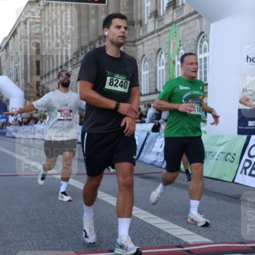 07.09.2025 - BARMER Alsterlauf Strokosch-Dieckow http://msf.ph/oto/8721087 07.09.2025 09:51:04 Ziel 3255, 3314, 3411, 3510, 3623, 3749, 4499, 4663, 5018, 5316, 5318, 5383, 5661, 6235, 8240 meine-sportfotos.de