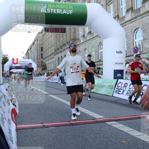 07.09.2025 - BARMER Alsterlauf Strokosch-Dieckow http://msf.ph/oto/8721090 07.09.2025 09:51:05 Ziel 2478, 3255, 3314, 3411, 3510, 3623, 3749, 4499, 5018, 5316, 5318, 5383, 5661, 6107, 6235, 8240 meine-sportfotos.de