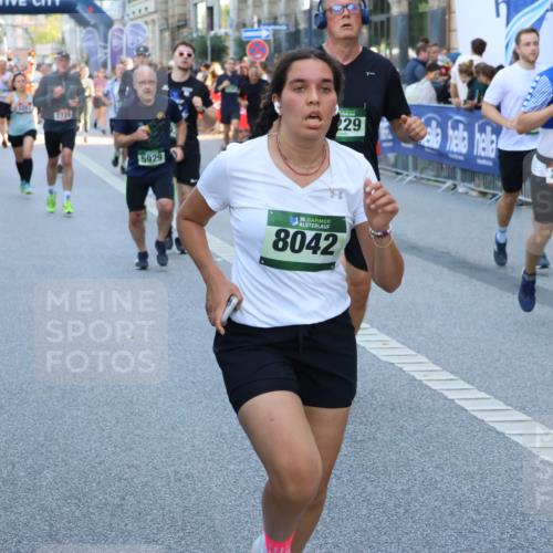 07.09.2025 - BARMER Alsterlauf Strokosch-Dieckow http://msf.ph/oto/8721094 07.09.2025 09:58:34 Ziel 2055, 2297, 2786, 2808, 2867, 3081, 3252, 3277, 3394, 3631, 3666, 3709, 3710, 4183, 4188, 4219, 4227, 4242, 4290, 4299, 4801, 4940, 4972, 5016, 5099, 5100, 5174, 5211, 5313, 5335, 5501, 5518, 5548, 5723, 5834, 5838, 5882, 6160, 6161, 8117, 8239 meine-sportfotos.de