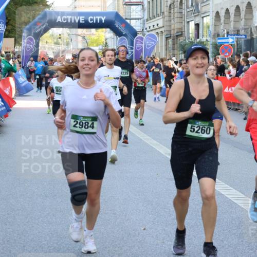 07.09.2025 - BARMER Alsterlauf Strokosch-Dieckow http://msf.ph/oto/8721124 07.09.2025 09:58:30 Ziel 2055, 2297, 2762, 2867, 2988, 3050, 3252, 3394, 3482, 3593, 3631, 3666, 4183, 4188, 4219, 4227, 4242, 4698, 4801, 4940, 4972, 5016, 5099, 5100, 5174, 5335, 5498, 5501, 5548, 5723, 5838, 5882, 5955, 6160, 6161, 8117, 8239 meine-sportfotos.de