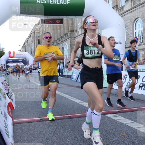07.09.2025 - BARMER Alsterlauf Strokosch-Dieckow http://msf.ph/oto/8721163 07.09.2025 09:51:34 Ziel 2322, 2609, 2802, 2836, 3059, 3447, 3618, 3812, 4161, 4162, 4223, 4300, 4619, 4895, 4992, 5358, 5426, 5455, 5772, 8318 meine-sportfotos.de