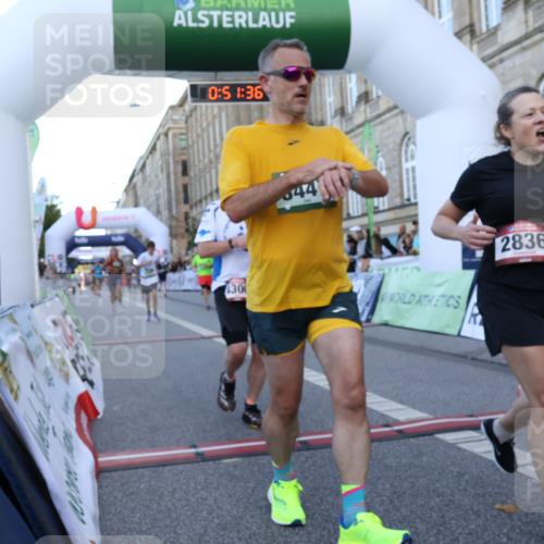07.09.2025 - BARMER Alsterlauf Strokosch-Dieckow http://msf.ph/oto/8721165 07.09.2025 09:51:35 Ziel 2609, 2802, 2836, 3059, 3447, 3618, 3812, 4161, 4162, 4223, 4300, 4619, 4895, 4992, 5051, 5358, 5426, 5455, 8318 meine-sportfotos.de