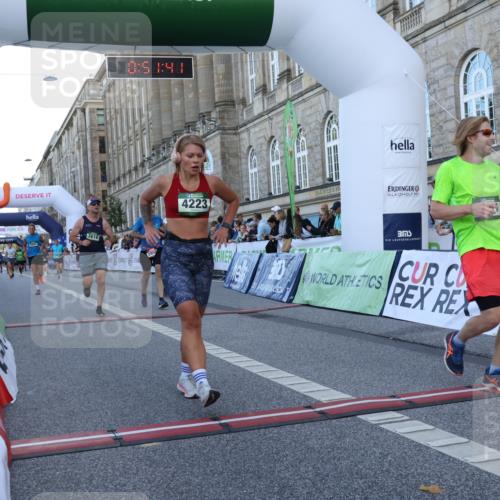 07.09.2025 - BARMER Alsterlauf Strokosch-Dieckow http://msf.ph/oto/8721175 07.09.2025 09:51:39 Ziel 2416, 2802, 3538, 3546, 3618, 4161, 4162, 4223, 4619, 4895, 4992, 5051, 5358, 5858, 5905 meine-sportfotos.de