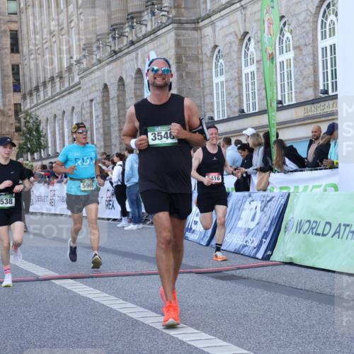 07.09.2025 - BARMER Alsterlauf Strokosch-Dieckow http://msf.ph/oto/8721189 07.09.2025 09:51:45 Ziel 2025, 2416, 2778, 2802, 3538, 3546, 3618, 4173, 4619, 4944, 5051, 5710, 5715, 5858, 5905, 5921 meine-sportfotos.de