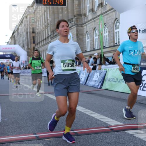 07.09.2025 - BARMER Alsterlauf Strokosch-Dieckow http://msf.ph/oto/8721196 07.09.2025 09:51:47 Ziel 2025, 2416, 2778, 3538, 3546, 4173, 4944, 5051, 5710, 5715, 5858, 5905, 5921, 8200 meine-sportfotos.de