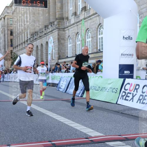 07.09.2025 - BARMER Alsterlauf Strokosch-Dieckow http://msf.ph/oto/8721201 07.09.2025 09:51:49 Ziel 2025, 2416, 2778, 3538, 3546, 4173, 4944, 5179, 5710, 5715, 5858, 5905, 5921, 8200 meine-sportfotos.de