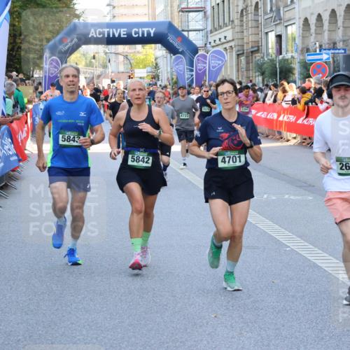 07.09.2025 - BARMER Alsterlauf Strokosch-Dieckow http://msf.ph/oto/8721208 07.09.2025 09:58:11 Ziel 2210, 2375, 2483, 2640, 2729, 2730, 2740, 2803, 3040, 3207, 3266, 3479, 3704, 3813, 4006, 4119, 4135, 4229, 4283, 4423, 4558, 4559, 4828, 4872, 4900, 5147, 5567, 5685, 5793, 5929, 5930, 5981, 6001, 6340, 8042, 8334, 8387, 8388, 8439 meine-sportfotos.de
