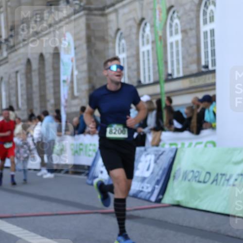 07.09.2025 - BARMER Alsterlauf Strokosch-Dieckow http://msf.ph/oto/8721213 07.09.2025 09:51:54 Ziel 2025, 2778, 3247, 4157, 4173, 4944, 5063, 5125, 5179, 5234, 5376, 5710, 5715, 5807, 8200, 8292, 8477 meine-sportfotos.de