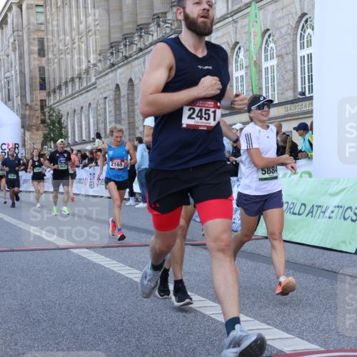 07.09.2025 - BARMER Alsterlauf Strokosch-Dieckow http://msf.ph/oto/8721245 07.09.2025 09:52:08 Ziel 2165, 2242, 2451, 2681, 2823, 3099, 3556, 3750, 4420, 4795, 4979, 5326, 5643, 5884, 5886, 5940, 5969, 6254 meine-sportfotos.de