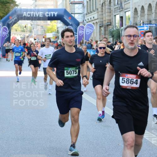 07.09.2025 - BARMER Alsterlauf Strokosch-Dieckow http://msf.ph/oto/8721247 07.09.2025 09:58:04 Ziel 2257, 2483, 2729, 2730, 2740, 2984, 3207, 3266, 3347, 3479, 3813, 4006, 4229, 4283, 4423, 4712, 4843, 4872, 4873, 4900, 5260, 5567, 5685, 5793, 5929, 5930, 5981, 6001, 6014, 6023, 8042, 8052, 8334, 8439 meine-sportfotos.de