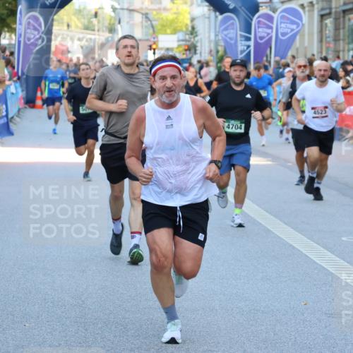 07.09.2025 - BARMER Alsterlauf Strokosch-Dieckow http://msf.ph/oto/8721270 07.09.2025 09:57:58 Ziel 2257, 2670, 2729, 2730, 2740, 2984, 3347, 3813, 4006, 4012, 4229, 4283, 4618, 4712, 4723, 4752, 4843, 4873, 4900, 5196, 5260, 5384, 5567, 5685, 5690, 5929, 5930, 6014, 6023, 6074, 8042, 8052, 8091, 8439 meine-sportfotos.de