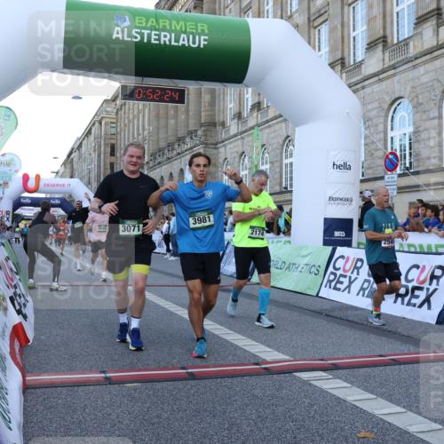 07.09.2025 - BARMER Alsterlauf Strokosch-Dieckow http://msf.ph/oto/8721290 07.09.2025 09:52:22 Ziel 2174, 2398, 2545, 2776, 3029, 3071, 3363, 3601, 3823, 3981, 4271, 4613, 5420, 5575, 5853, 6142, 8425 meine-sportfotos.de