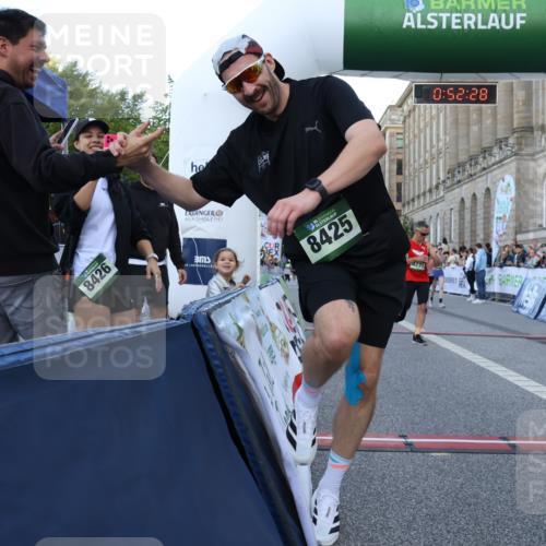 07.09.2025 - BARMER Alsterlauf Strokosch-Dieckow http://msf.ph/oto/8721303 07.09.2025 09:52:26 Ziel 2174, 2398, 2545, 2549, 3029, 3068, 3069, 3071, 3823, 4271, 4453, 4514, 4746, 5311, 5420, 5575, 5619, 5648, 6142, 8305, 8425 meine-sportfotos.de