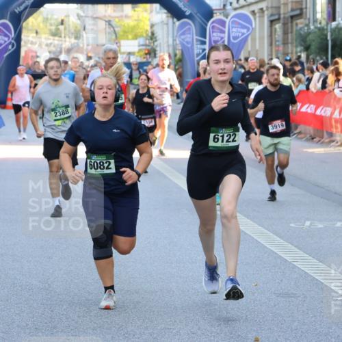 07.09.2025 - BARMER Alsterlauf Strokosch-Dieckow http://msf.ph/oto/8721318 07.09.2025 09:57:48 Ziel 2257, 2670, 3055, 4012, 4618, 4701, 4723, 4752, 4843, 4888, 4920, 5079, 5196, 5260, 5384, 5629, 5690, 5697, 5842, 5843, 5901, 6014, 6023, 6074, 6238, 6324, 8052, 8091, 8099 meine-sportfotos.de