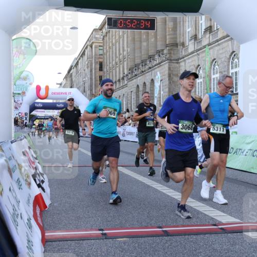 07.09.2025 - BARMER Alsterlauf Strokosch-Dieckow http://msf.ph/oto/8721319 07.09.2025 09:52:33 Ziel 2010, 2040, 2398, 2508, 2549, 2565, 3068, 3069, 3823, 4015, 4103, 4158, 4453, 4488, 4514, 4746, 5311, 5420, 5575, 5619, 5648, 6288, 8290, 8305 meine-sportfotos.de