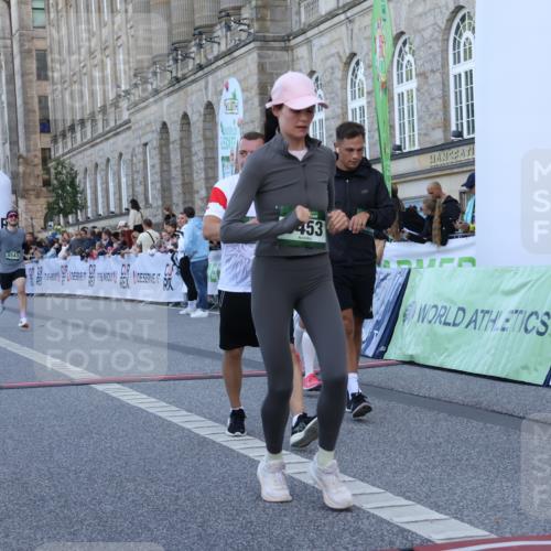 07.09.2025 - BARMER Alsterlauf Strokosch-Dieckow http://msf.ph/oto/8721367 07.09.2025 09:52:52 Ziel 2310, 3959, 4195, 4478, 4848, 4983, 5005, 5453, 5543, 5692, 5945, 5947, 5948, 5972, 5982, 6017, 6127, 8372 meine-sportfotos.de