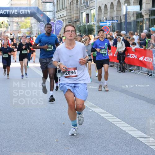07.09.2025 - BARMER Alsterlauf Strokosch-Dieckow http://msf.ph/oto/8721368 07.09.2025 09:57:44 Ziel 2257, 2377, 2670, 2672, 3055, 4012, 4618, 4701, 4723, 4752, 4888, 4920, 5075, 5079, 5196, 5366, 5384, 5629, 5690, 5697, 5842, 5843, 5864, 5901, 6023, 6074, 6238, 6324, 8091, 8099 meine-sportfotos.de