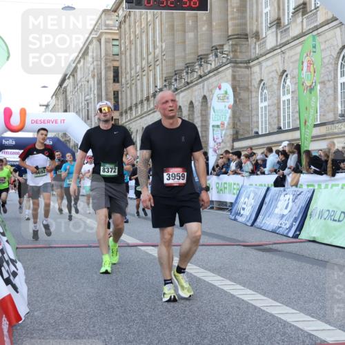 07.09.2025 - BARMER Alsterlauf Strokosch-Dieckow http://msf.ph/oto/8721380 07.09.2025 09:52:57 Ziel 2084, 2310, 3959, 4327, 4739, 5177, 5543, 5692, 5741, 5947, 5948, 5972, 5982, 6017, 6127, 6341, 8254, 8372 meine-sportfotos.de