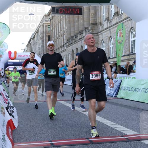 07.09.2025 - BARMER Alsterlauf Strokosch-Dieckow http://msf.ph/oto/8721383 07.09.2025 09:52:58 Ziel 2084, 3959, 4327, 4739, 5177, 5543, 5692, 5741, 5947, 5948, 5972, 5982, 6017, 6127, 6341, 8254, 8372 meine-sportfotos.de