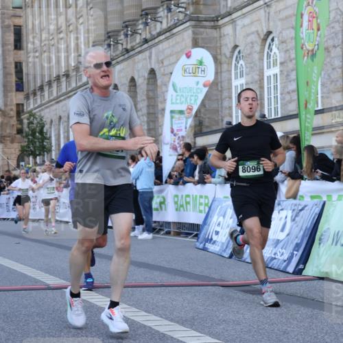 07.09.2025 - BARMER Alsterlauf Strokosch-Dieckow http://msf.ph/oto/8721409 07.09.2025 09:53:10 Ziel 3599, 4257, 4546, 4604, 4658, 4675, 4740, 4882, 5020, 5156, 5205, 5702, 6169, 6218, 8096 meine-sportfotos.de