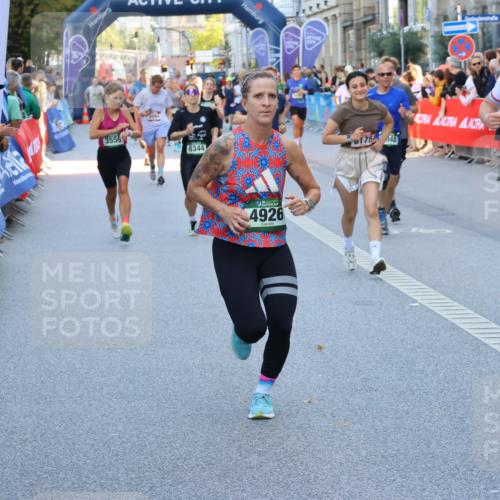07.09.2025 - BARMER Alsterlauf Strokosch-Dieckow http://msf.ph/oto/8721417 07.09.2025 09:57:37 Ziel 2377, 2672, 2678, 3055, 3992, 4262, 4523, 4701, 4704, 4888, 4920, 5075, 5079, 5257, 5324, 5366, 5629, 5697, 5842, 5843, 5864, 5901, 6135, 6238, 6324, 8099 meine-sportfotos.de