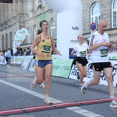 07.09.2025 - BARMER Alsterlauf Strokosch-Dieckow http://msf.ph/oto/8721425 07.09.2025 09:53:15 Ziel 2146, 2494, 2894, 3599, 4257, 4546, 4604, 4882, 5020, 5702, 5869, 6218, 6222, 8096 meine-sportfotos.de