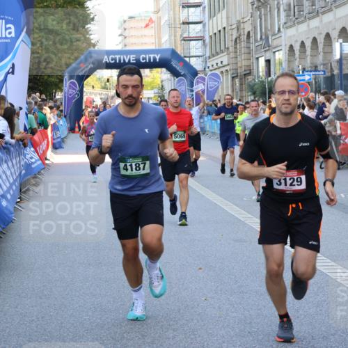 07.09.2025 - BARMER Alsterlauf Strokosch-Dieckow http://msf.ph/oto/8721429 07.09.2025 09:57:31 Ziel 2108, 2377, 2388, 2509, 2672, 2678, 2813, 2829, 2830, 3515, 3543, 3894, 3919, 3992, 4262, 4523, 4701, 4704, 4888, 4920, 5075, 5155, 5257, 5324, 5366, 5678, 5697, 5822, 5842, 5843, 5864, 5962, 6082, 6135 meine-sportfotos.de