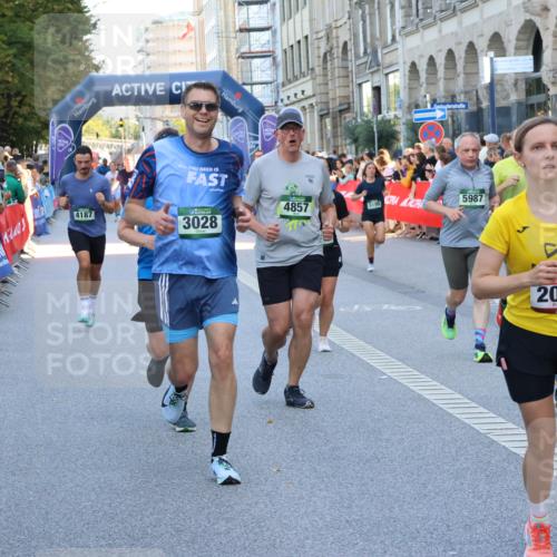 07.09.2025 - BARMER Alsterlauf Strokosch-Dieckow http://msf.ph/oto/8721452 07.09.2025 09:57:28 Ziel 2108, 2377, 2388, 2509, 2672, 2678, 2813, 2829, 2830, 3515, 3543, 3894, 3919, 3992, 4262, 4523, 4701, 4704, 5075, 5155, 5257, 5324, 5366, 5368, 5406, 5678, 5822, 5864, 5962, 6082, 6122, 6135, 8370 meine-sportfotos.de