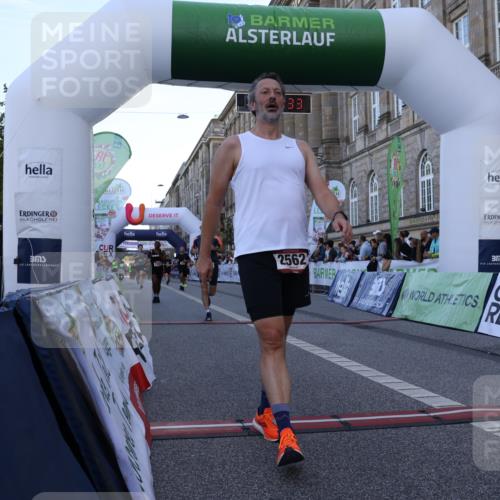 07.09.2025 - BARMER Alsterlauf Strokosch-Dieckow http://msf.ph/oto/8721453 07.09.2025 09:53:31 Ziel 2501, 2562, 4460, 5015, 5164, 5165, 5654, 5908, 5968 meine-sportfotos.de