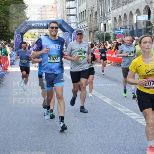07.09.2025 - BARMER Alsterlauf Strokosch-Dieckow http://msf.ph/oto/8721455 07.09.2025 09:57:28 Ziel 2108, 2377, 2388, 2509, 2672, 2678, 2813, 2829, 2830, 3515, 3543, 3894, 3919, 3992, 4262, 4523, 4701, 4704, 5075, 5155, 5257, 5324, 5366, 5368, 5406, 5678, 5822, 5864, 5962, 6082, 6122, 6135, 8370 meine-sportfotos.de