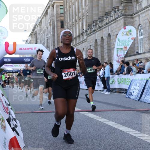 07.09.2025 - BARMER Alsterlauf Strokosch-Dieckow http://msf.ph/oto/8721460 07.09.2025 09:53:35 Ziel 2454, 2501, 2896, 3657, 4078, 4460, 5015, 5164, 5165, 5654, 5968, 8231, 8302 meine-sportfotos.de