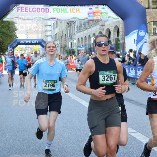 07.09.2025 - BARMER Alsterlauf Strokosch-Dieckow http://msf.ph/oto/8721477 07.09.2025 09:57:25 Ziel 2108, 2377, 2388, 2509, 2678, 2813, 2829, 2830, 3249, 3515, 3543, 3716, 3894, 3919, 3992, 4262, 4496, 4523, 4704, 4947, 4948, 5075, 5155, 5257, 5302, 5324, 5366, 5368, 5406, 5678, 5822, 5864, 5962, 6027, 6082, 6122, 6135, 8370 meine-sportfotos.de