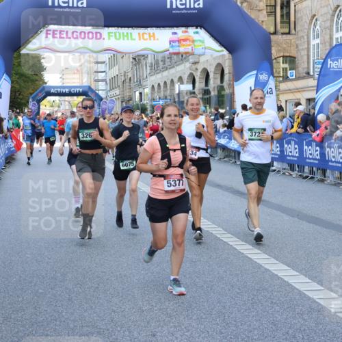 07.09.2025 - BARMER Alsterlauf Strokosch-Dieckow http://msf.ph/oto/8721484 07.09.2025 09:57:24 Ziel 2094, 2108, 2388, 2509, 2678, 2813, 2829, 2830, 3249, 3515, 3543, 3716, 3894, 3919, 3992, 4262, 4496, 4523, 4704, 4947, 4948, 5155, 5257, 5302, 5324, 5368, 5406, 5678, 5822, 5864, 5962, 6027, 6082, 6122, 6135, 8370 meine-sportfotos.de