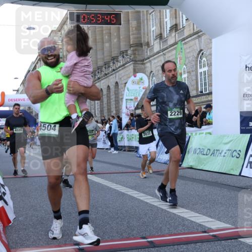 07.09.2025 - BARMER Alsterlauf Strokosch-Dieckow http://msf.ph/oto/8721488 07.09.2025 09:53:44 Ziel 2028, 2032, 2173, 2229, 2365, 2454, 2896, 3421, 3657, 3705, 4078, 4339, 4504, 4578, 4889, 5002, 5603, 5701, 5742, 6010, 6333, 8231, 8302 meine-sportfotos.de