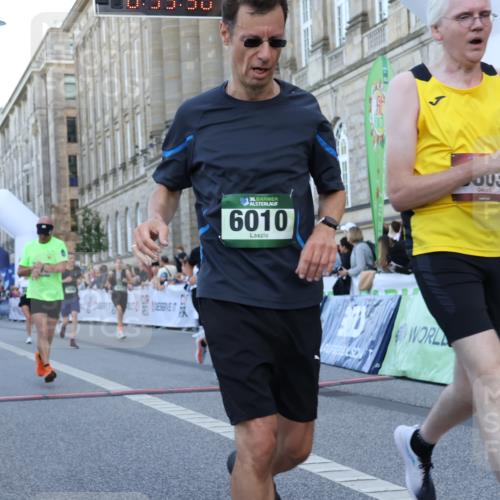 07.09.2025 - BARMER Alsterlauf Strokosch-Dieckow http://msf.ph/oto/8721499 07.09.2025 09:53:48 Ziel 2028, 2032, 2173, 2229, 2365, 2369, 2390, 3421, 3705, 4339, 4504, 4578, 4834, 4889, 5002, 5218, 5603, 5686, 5694, 5701, 5742, 6010, 6333 meine-sportfotos.de