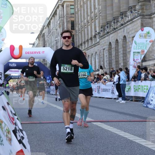 07.09.2025 - BARMER Alsterlauf Strokosch-Dieckow http://msf.ph/oto/8721511 07.09.2025 09:53:54 Ziel 2028, 2173, 2369, 2390, 2421, 3589, 4625, 4834, 5194, 5218, 5686, 5694, 5742, 6333, 8268 meine-sportfotos.de